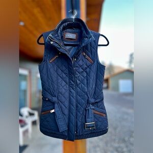 Esprit Quilted Vest Navy Zip Up Puffer Vest Belted Lightweight Jacket